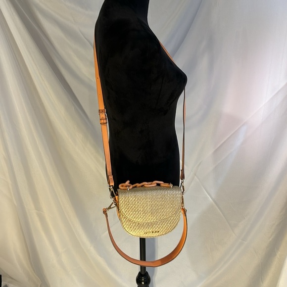 Anne Klein Mini Convertible Shoulder Bag with Resin Chain, Straw Weave Apricot - Picture 4 of 15